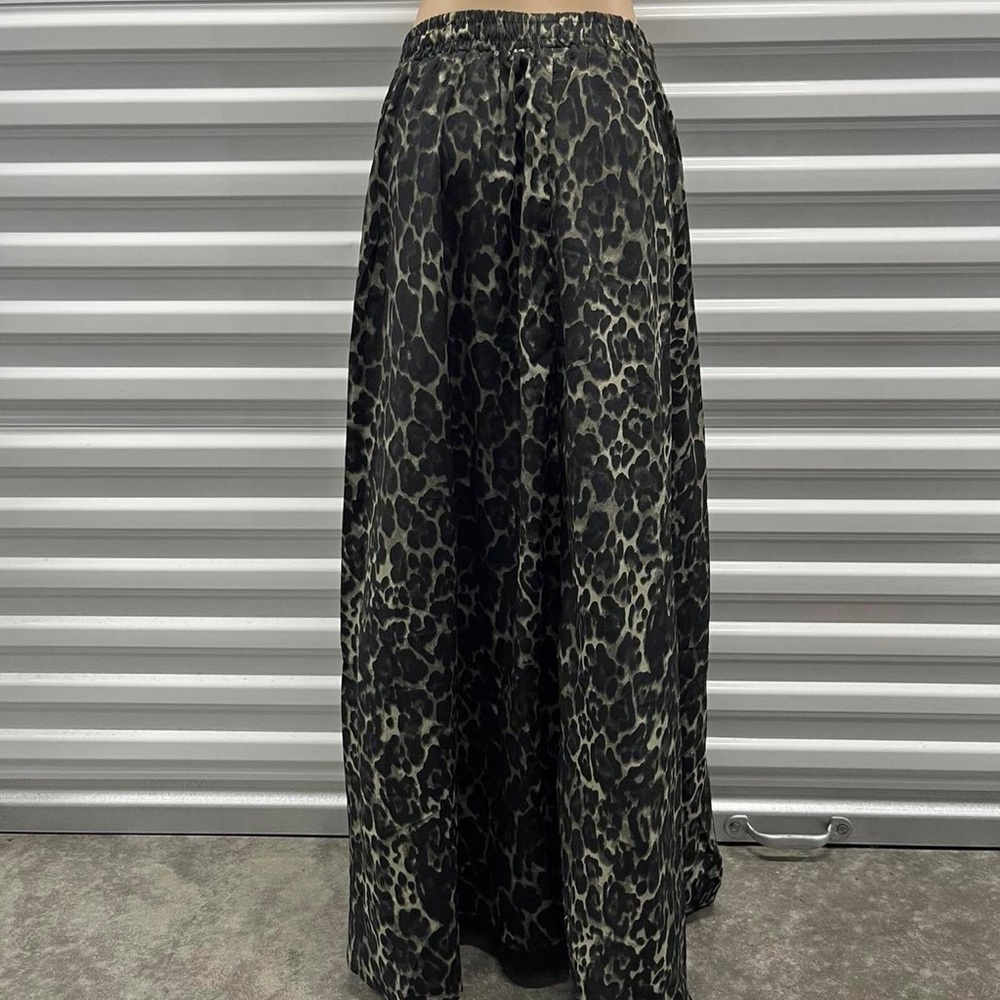 Green cheetah print maxi skirt